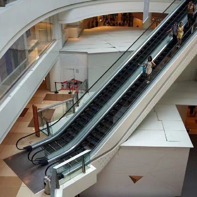 800 mm 1000 mm 1200 mm Schrittbreite Gehweg Rolltreppe Flachfahrtreppe Beweglicher Gehweg